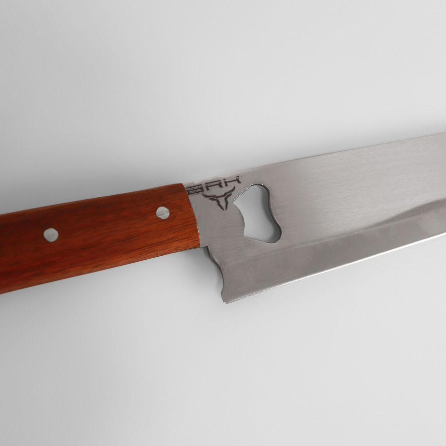 Detalhes da Faca BRK Premium com abridor embutido